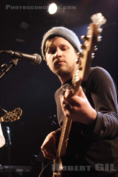 DR. DOG - 2006-02-13 - PARIS - Trabendo - 